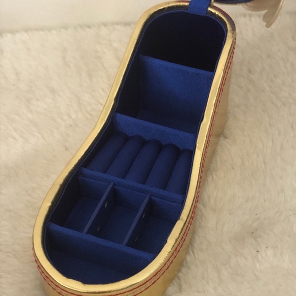 Winged Platform Shoe Jewlery Holder 6.5 In Red Blue Gold - Picture 5 of 7